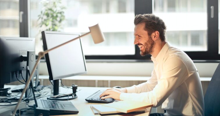 Outsourcing informatyczny – czy to się opłaca?