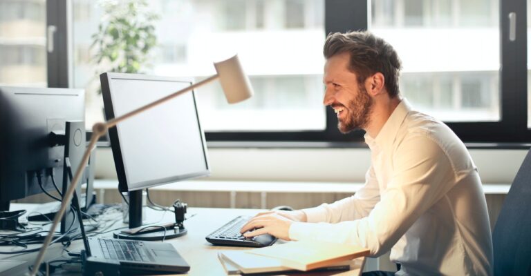 Outsourcing informatyczny – czy to się opłaca?